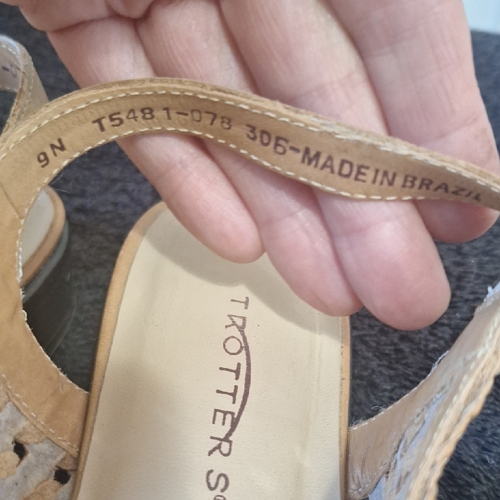 Trotters Tan Leather Woven Slingback Flats-9N-Camel Tan - Picture 3 of 10